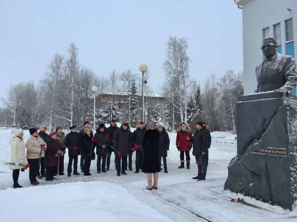 Памятный митинг в честь 95-летия академика Н.П. Лавёрова прошёл в Архангельске 1-2.jpg (jpg, 54 Kб)