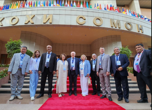Взаимодействие со странами Центральной Азии и международным научным сообществом в сфере рационального использования водных ресурсов обсудили в Таджикистане 2-2.png (png, 456 Kб)